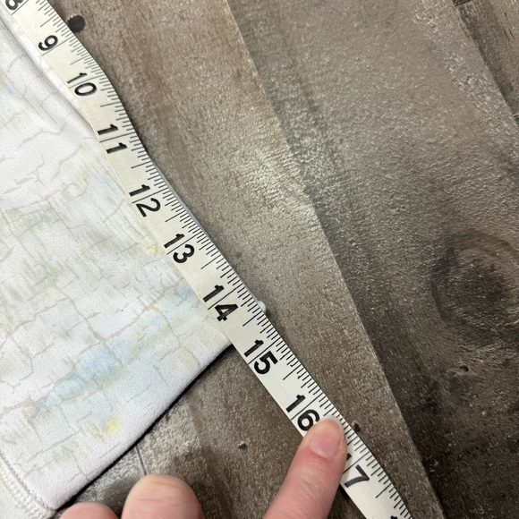 Fabletics Leggings with Subtle Multicolor Accents size large - Picture 10 of 12